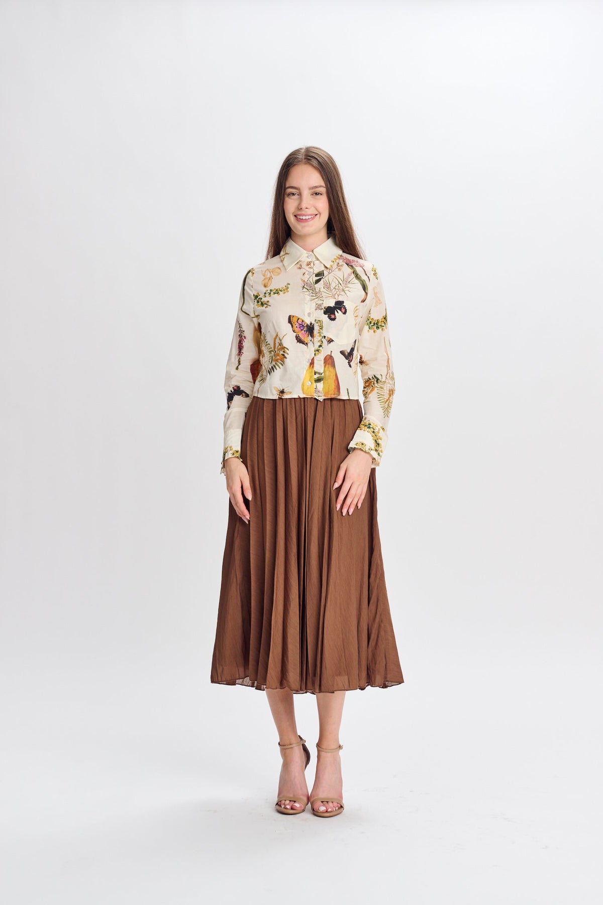 MW Ivory w Brown Butterflies Top 994503