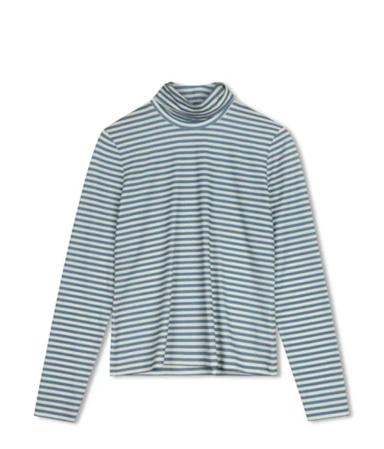 Point Ity Turtleneck