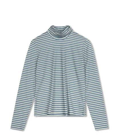 Point Ity Turtleneck