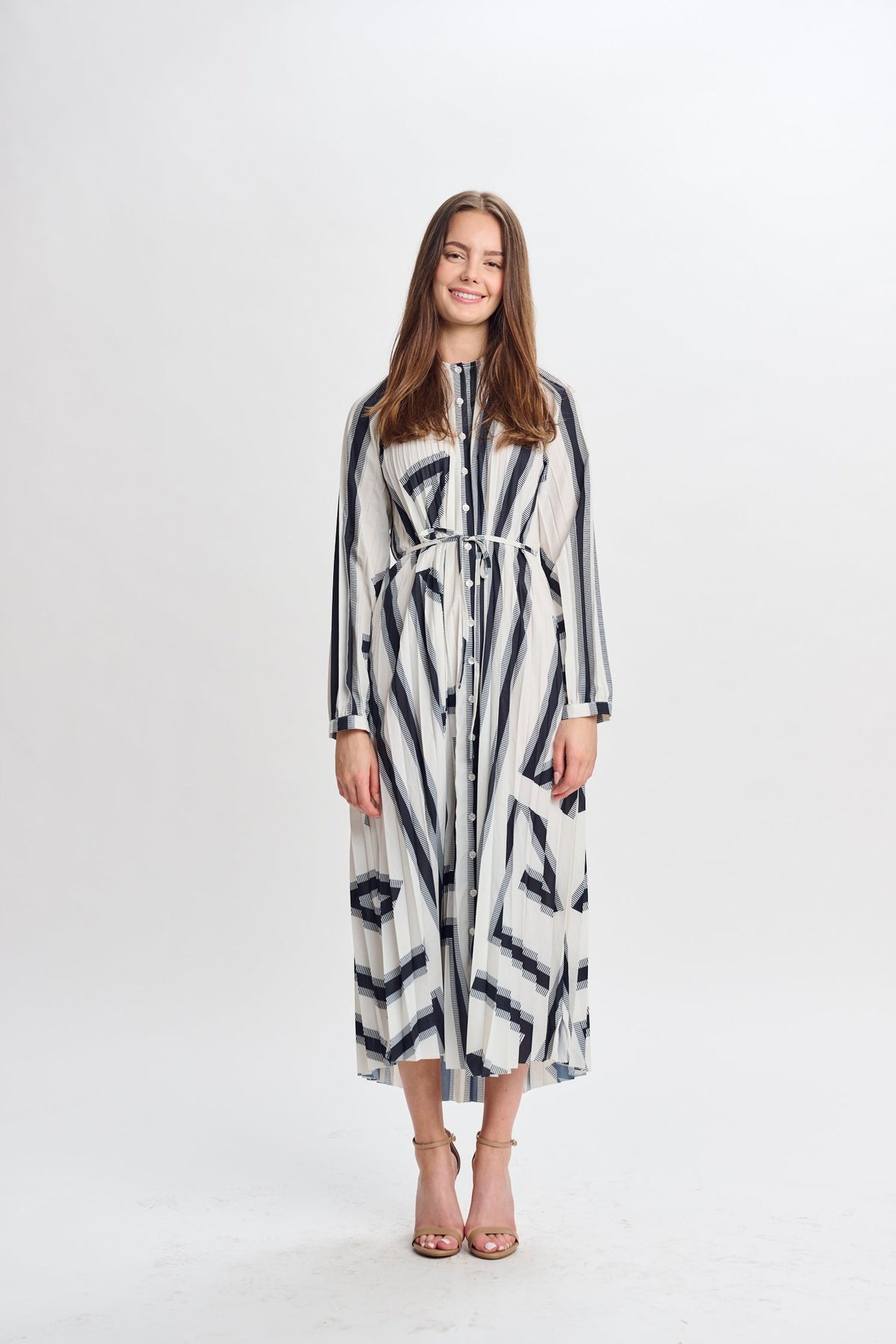 MW Black White Fully Pleated Dress 994789