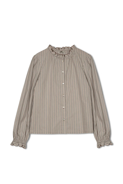 POINT RUFFLE BLOUSE