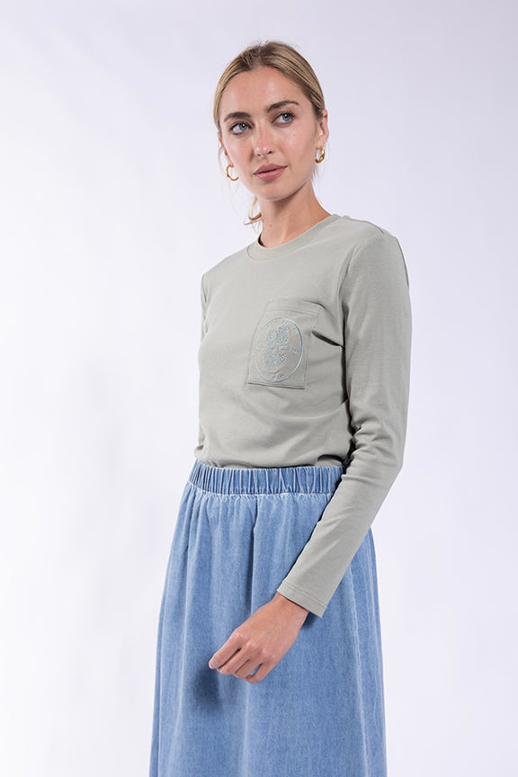 O&E Tee w Embroidered Chest Pocket
