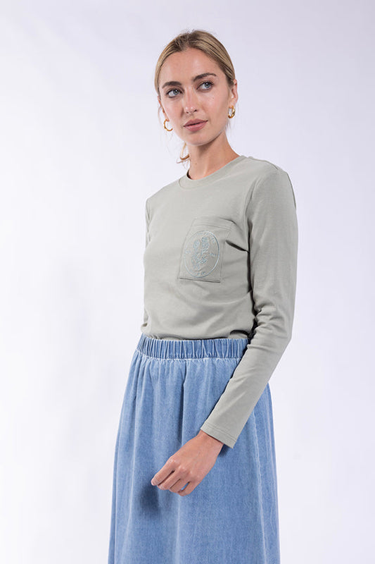 O&E Tee w Embroidered Chest Pocket